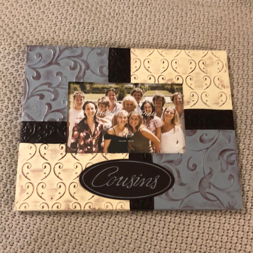 Cousins Picture 4x6 Frame - EUC